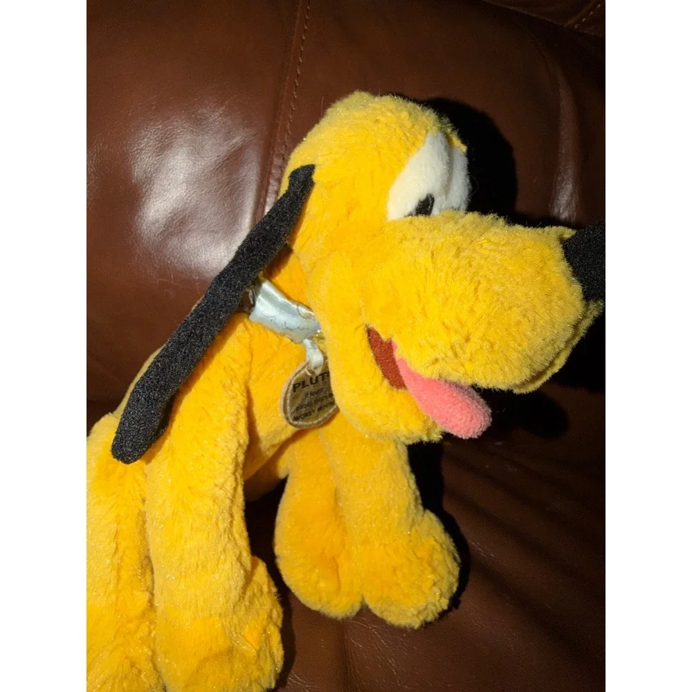Disney Dream Friends Pluto Plush Walt Disney World Jeweled‎ Collar Dog Tag Toy